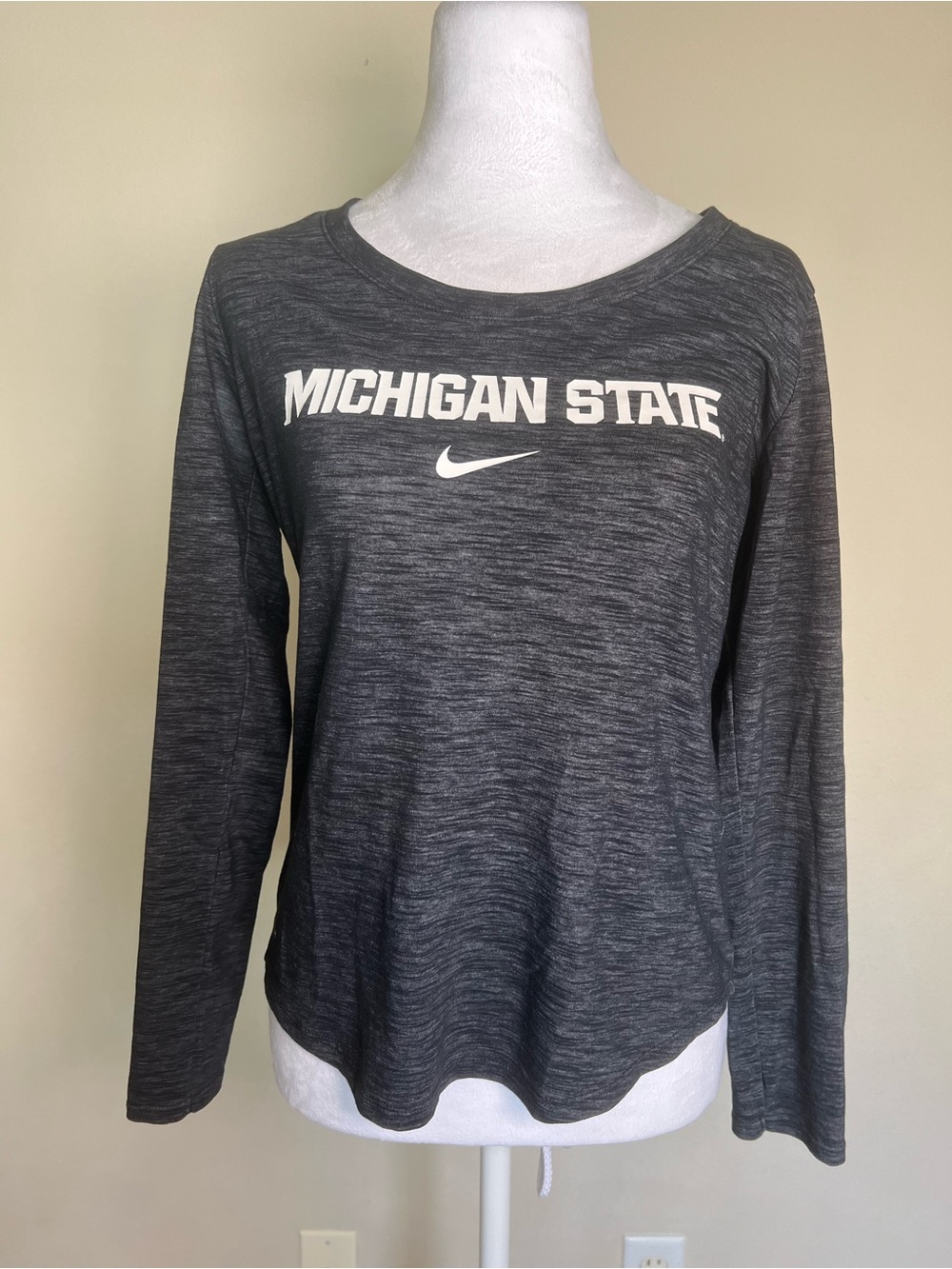 Nike Dri-Fit Women’s Michigan State Scoop Neck Size Small